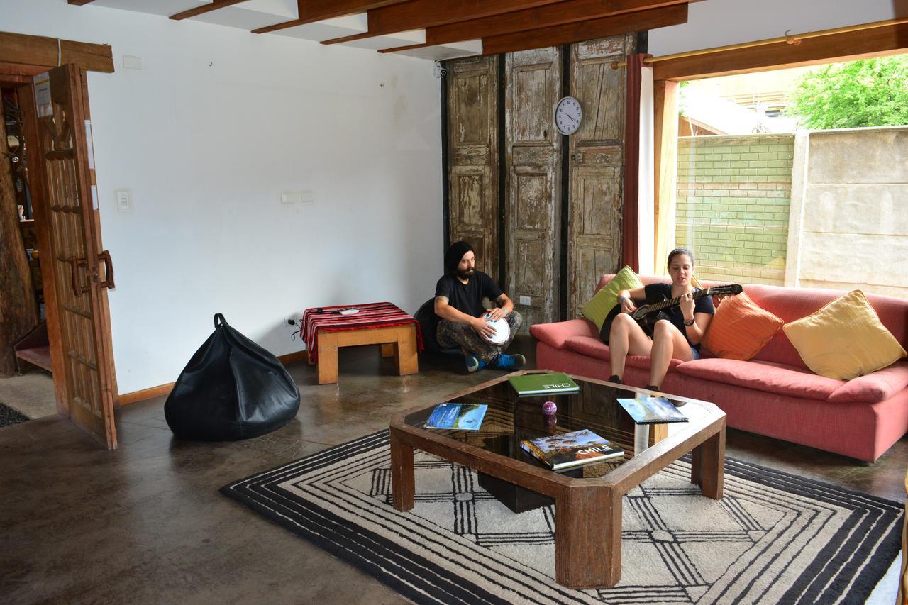 Rio Libre Pucon Party Hostel 外观 照片