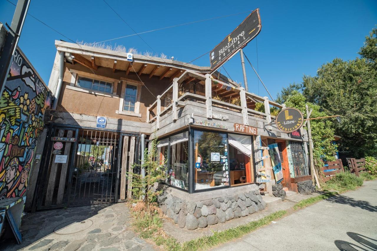 Rio Libre Pucon Party Hostel 外观 照片